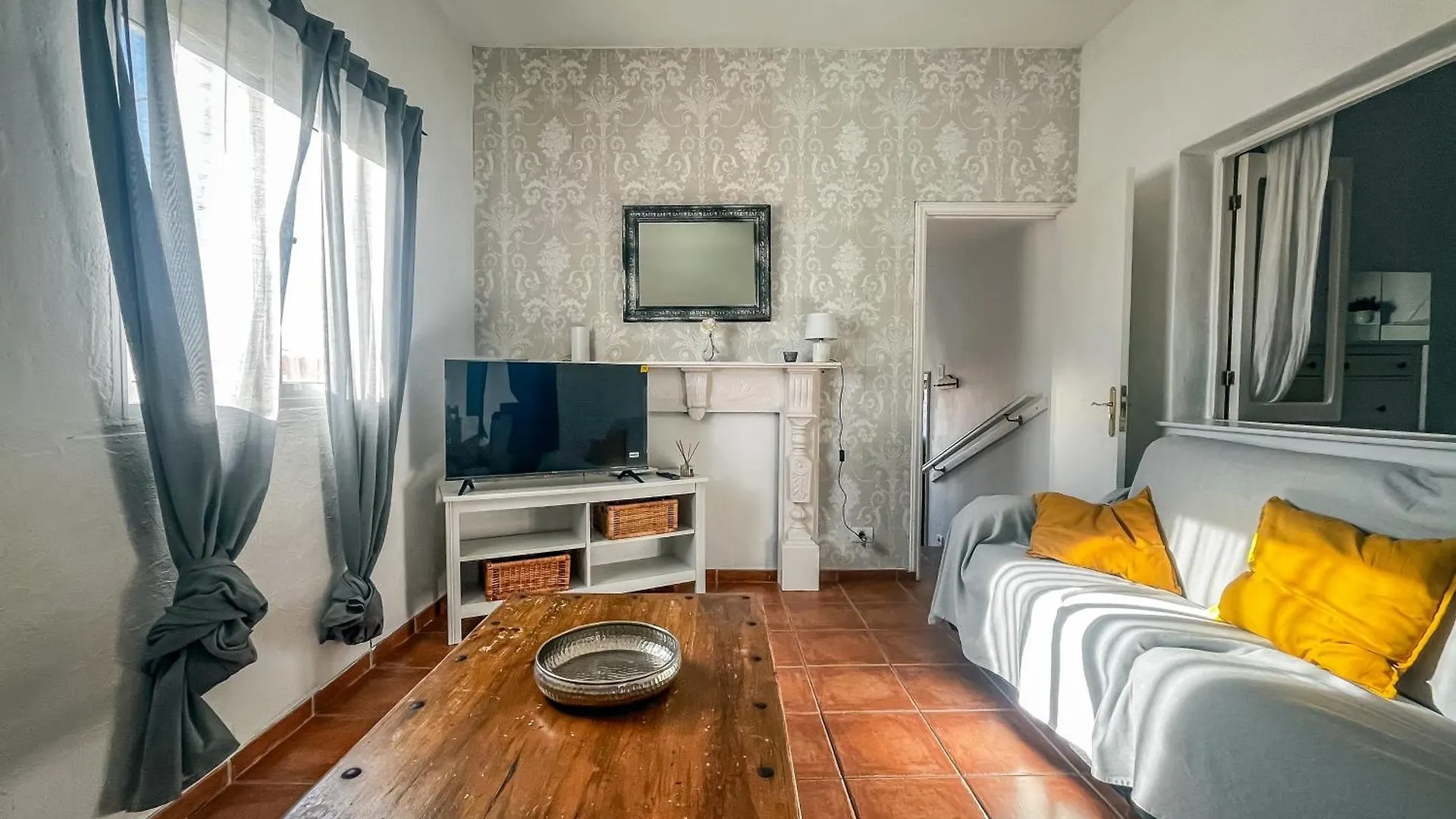 Casa Lizi ,Canarian House With Breathtaking View Los Menores Spain